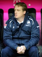 Fussball 1. Bundesliga, Saison 2012/2013: Trainer Mike Bueskens (Greuther Fuerth)