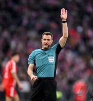 Fussball 1. Bundesliga  Saison  2025/2026  12. Spieltag 
FC Bayern Muenchen - FC St. Pauli