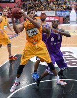 Basketball 1. Bundesliga 14/15 Hauptrunde:  Walter Tigers Tuebingen - BG Goettingen