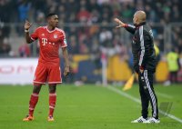 FUSSBALL International Testspiel 2013/2014: David Alaba (FC Bayern Muenchen) und Trainer Pep Guardiola (FC Bayern Muenchen)
