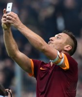 FUSSBALL SERIE A 2014/2015: JUBEL Francesco Totti (AS Rom)