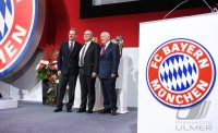 Fussball 1. Bundesliga Jahreshauptversammlung FC Bayern Muenchen