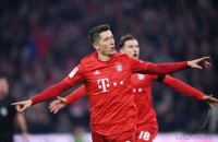 Fussball 1. Bundesliga Saison 19/20: FC Bayern Muenchen -  FC Schalke 04
