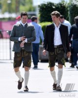 Fussball 1. Bundesliga 15/16: Thomas Mueller (FC Bayern Muenchen) und Robert Lewandowski (FC Bayern Muenchen)