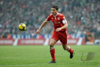 FUSSBALL, 1. BUNDESLIGA, 19. Spieltag: Bayern, VAN BOMMEL Einzelaktion