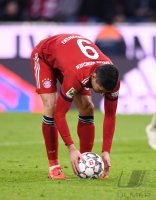 Fussball 1. Bundesliga Saison 18/19: FC Bayern Muenchen - VfB Stuttgart