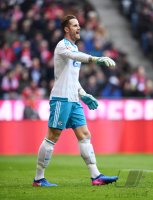 Fussball 1. Bundesliga Saison 16/17: FC Bayern Muenchen - FC Schalke 04