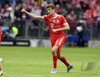 Fussball 1. Bundesliga Saison 21/22: FC Bayern Muenchen - VfB Stuttgart