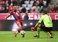 Fussball 1. Bundesliga Saison 14/15: FC Bayern Muenchen - VfB Stuttgart