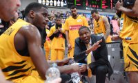 Basketball 1. Bundesliga 16/17 Hauptrunde: Walter Tigers Tuebingen - Alba Berlin