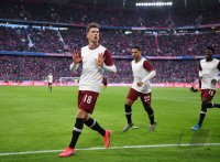 Fussball 1. Bundesliga Saison 19/20: JUBEL Leon Goretzka (FC Bayern Muenchen)