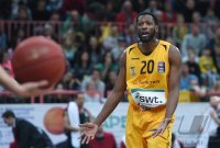 Basketball 1. Bundesliga 14/15 Hauptrunde: Walter Tigers Tuebingen - Artland Dragons