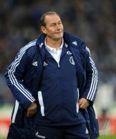 Fussball 1. Bundesliga, Saison 2011/2012: FC Schalke 04, Trainer Huub Stevens