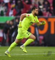 Fussball 1. Bundesliga Saison 19/20: FC Augsburg - FC Bayern Muenchen