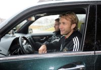 Fussball/ GES/  DFB Team im Mercedes-Benz Werk Bremen, 27.02.2012