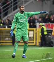 Fussball International CHL 23/24: AC Mailand - Paris Saint-Germain