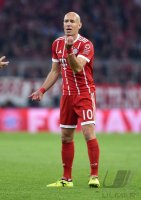 Fussball 1. Bundesliga Saison 17/18: FC Bayern Muenchen - VfL Wolfsburg