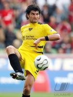 Fussball 1. Bundesliga: Aachen, KLITZPERA Einzelaktion
