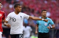 FUSSBALL WM 2018 Vorrunde Daenemark - Frankreich