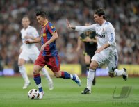 FUSSBALL International Primera Division 10/11:  Real Madrid - FC Barcelona