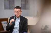 Reutlingen Citykirche, Gespraechsrunde mit Bischof Dr. Klaus Kraemer (Dioezese Rottenburg - Stuttgart)