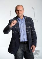 Fussball 1. Bundesliga Saison 12/13: Thomas Schaaf im exklusiven Pressefoto ULMER Shooting