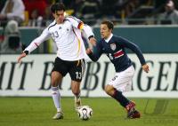 Fussball International: Deutschland - USA, Zweikampf