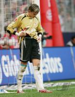 Fussball 1. BL Bayern-Leverkusen; Zweikampf