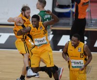 Basketball 1. Bundesliga 2012/2013:  Walter Tigers Tuebingen - TBB Trier
