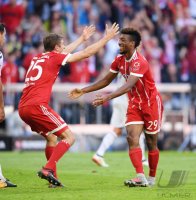 Fussball 1. Bundesliga Saison 17/18: FC Bayern Muenchen - SC Freiburg