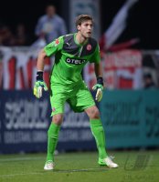 Fussball  1. Bundesliga  13/14: Torwart Fabian Giefer (Fortuna Duesseldorf)