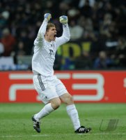 Fussball CHL  Saison 2010/2011:  JUBEL Torwart Thomas Kraft (FC Bayern Muenchen)