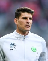 Fussball 1. Bundesliga Saison 16/17: FC Bayern Muenchen - VfL Wolfsburg