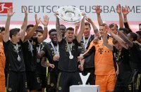 Fussball 1. Bundesliga Saison 20/21: FC Bayern Muenchen - FC Augsburg