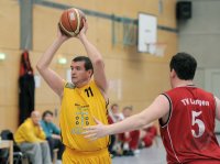 Basketball  UE 40    SV 03 Tuebingen - TV Langen