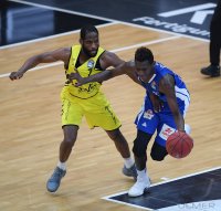 Basketball 1. Bundesliga 17/18 Hauptrunde: Walter Tigers Tuebingen - Fraport Skyliners Frankfurt