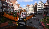 Basketball 1. Bundesliga 19/20  Teamvorstellung Walter Tigers Tuebingen auf dem Rathausbalkon
