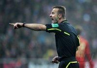 Fussball 1. Bundesliga, Saison 2011/2012:  Schiedsrichter Peter Gagelmann