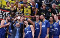 Basketball 1. Bundesliga 16/17 Hauptrunde: Walter Tigers Tuebingen -  s. Oliver Wuerzburg