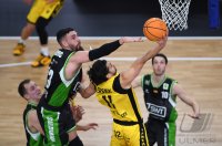 Basketball 2. Bundesliga 2021/2022: Tigers Tuebingen - ROEMERSTROM Gladiators Trier