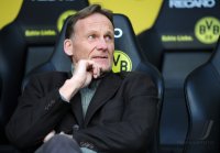 Fussball: 1. Bundesliga Saison 2010/2011: Dortmund, Hans-Joachim WATZKE