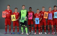 Fussball 1. Bundesliga 2012/2013:  Fototermin beim  FC Bayern Muenchen