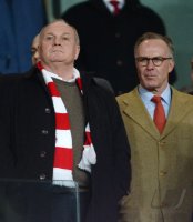 Fussball International CHL Saison 13/14: Arsenal London - FC Bayern Muenchen