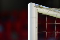 Fussball 1. Bundesliga : Das Tor mit dem Pfosten und Tornetz