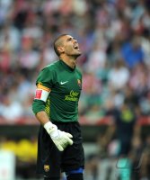 Fussball International Audi Cup 2011: Torwart Victor Valdes  (Barca)
