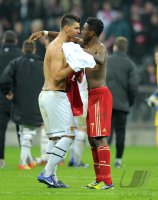Fussball CHL  Saison 2011/2012:  Aleksandar Dragovic (li, FC Basel) mit David Alaba (FC Bayern Muenchen)