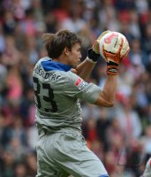 Fussball 1. Bundesliga Saison 11/12: Torwart Fabian Giefer (Duesseldorf)
