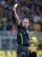 Fussball 1. Bundesliga: Schiedsrichter Lutz WAGNER