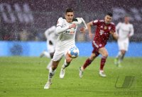 Fussball 1. Bundesliga Saison 21/22: FC Bayern Muenchen - Borussia Moenchengladbach