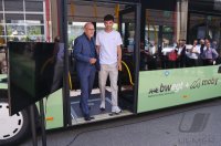 Verkehrsminister Winfried Hermann (Die Gruenen) bei der Firma Moby - mobility for you